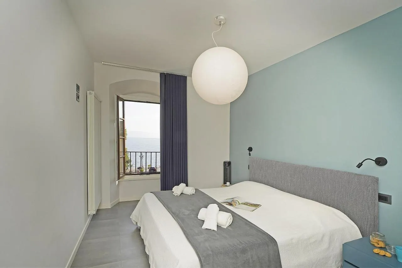 The Green And Blue Nest Gargnano Apartment